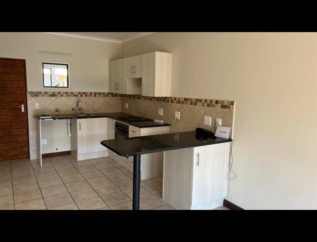 1 BEDROOM PROPERTY TO RENT IN BRENTWOOD PARK